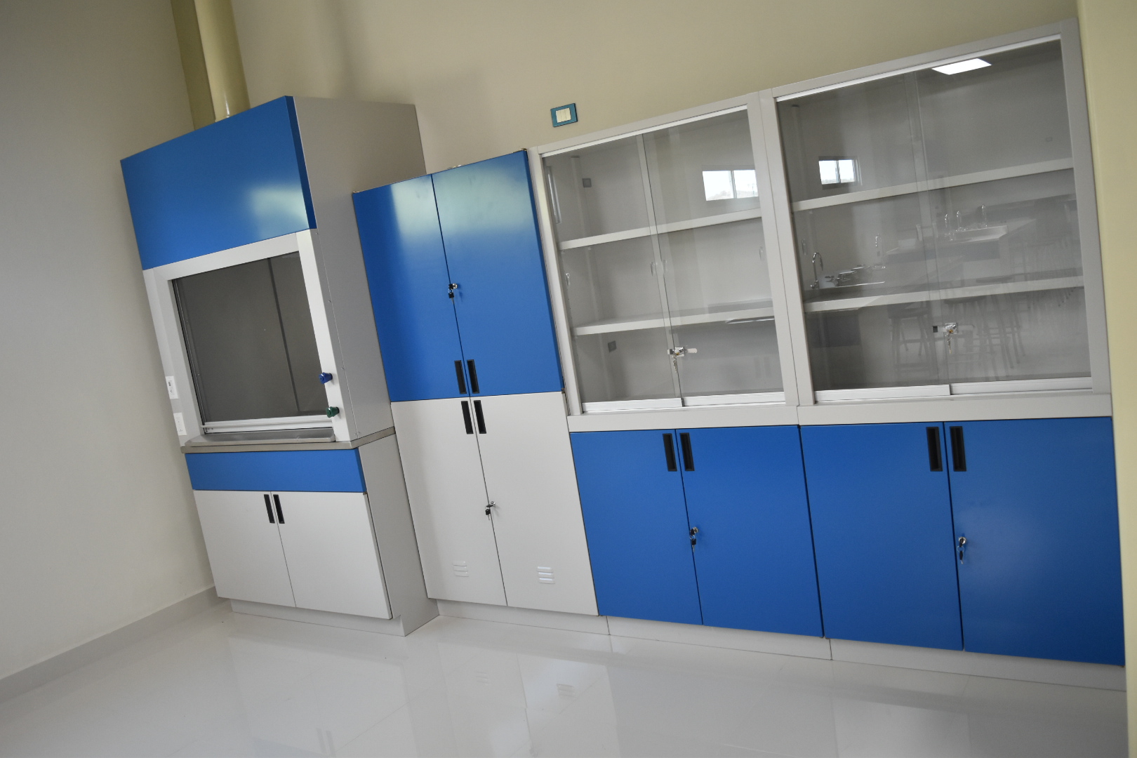 Mobiliario para laboratorio en Morelia